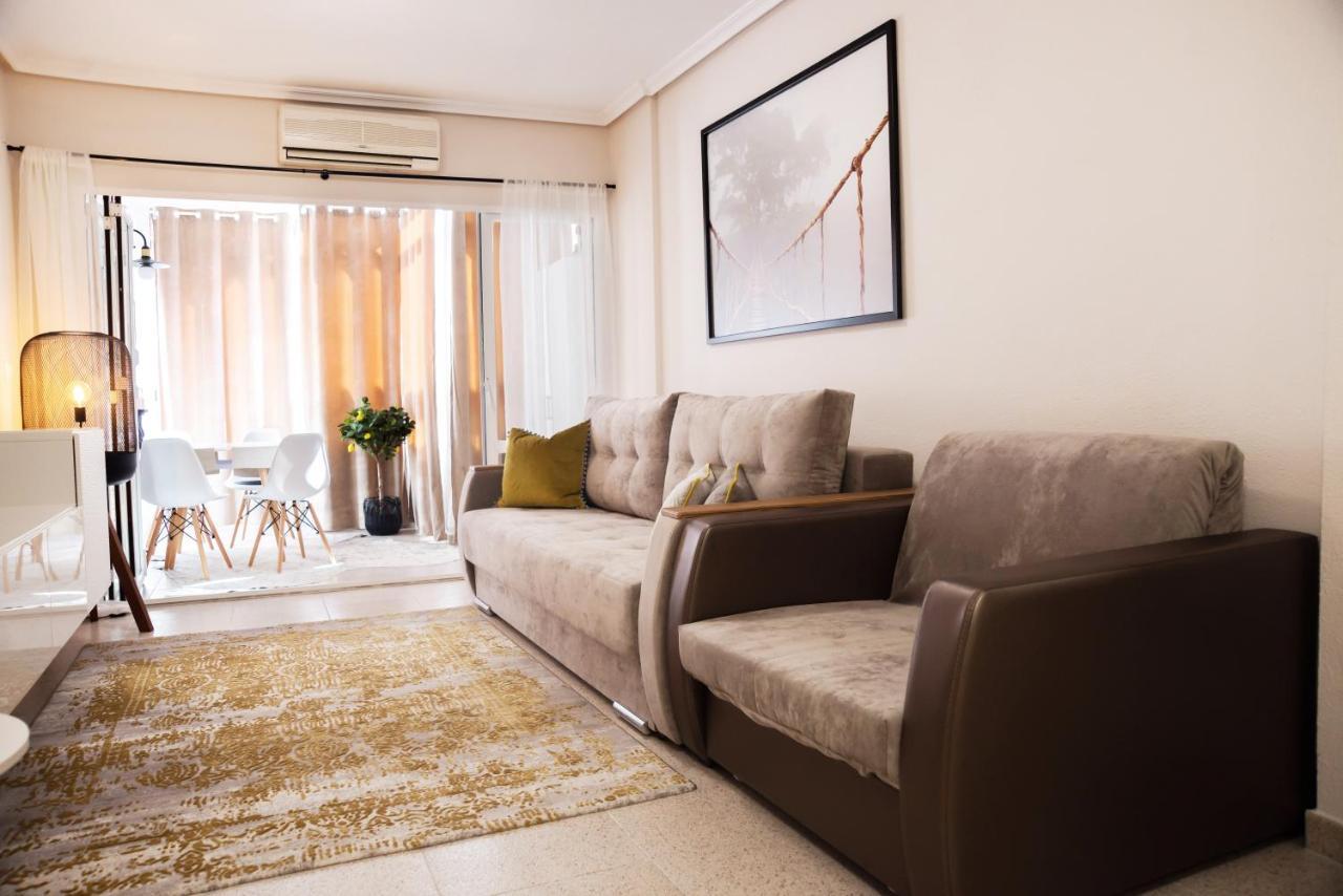 Holiday Studio Jardin Playa Torrevieja Exterior photo